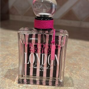Victoria's Secret London Perfume Eau de Parfum - Pink and Black